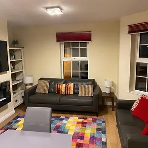 4 Bed Duplex Apartment, Belfast